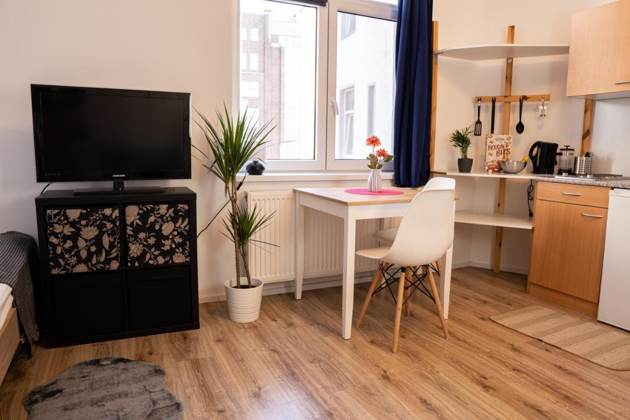 Fullhouse - Magdeburg - L36 Blue Apartment Buitenkant foto